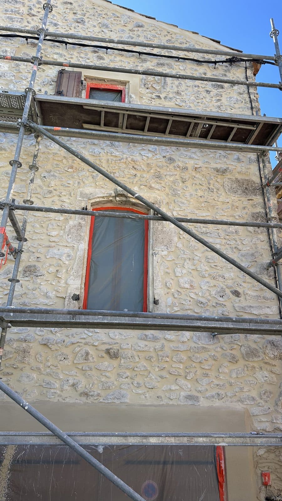 Maison de village — Rue du Puits — après